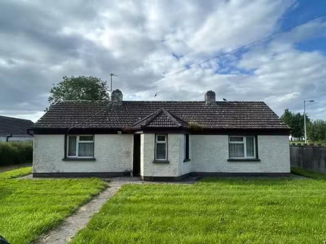 5 Synone, Boherlahan, Cashel, Co. Tipperary, E25KV63 is for sale