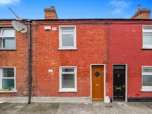 5 Sherrard Avenue, North Circular Road, Dublin 1, D01H590 is f.
