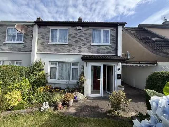 5 Silverdale Grove, Ballinlough, Co. Cork, T12T9WV is for sale