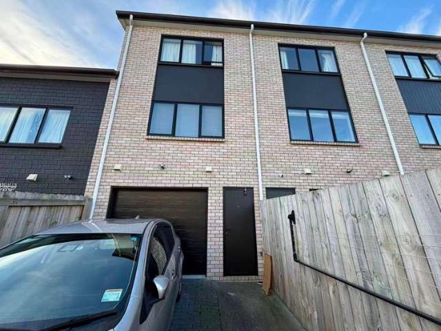 5 Tangai Lane, Manukau, City