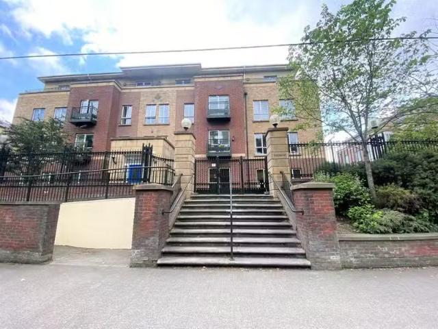5 The Wellington, Riverpark Apartments, Conyngham Road, Island.