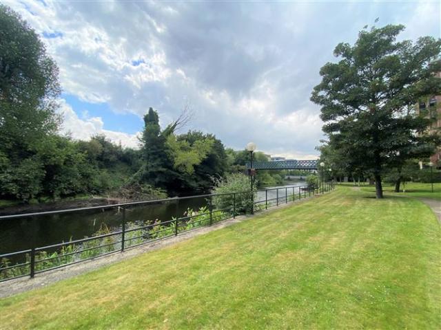 5 The Wellington, Riverpark Apartments, Conyngham Road, Islandbridge, Dublin 8 Ray Cooke Auctioneers 4904 MyHome. Ie Residential