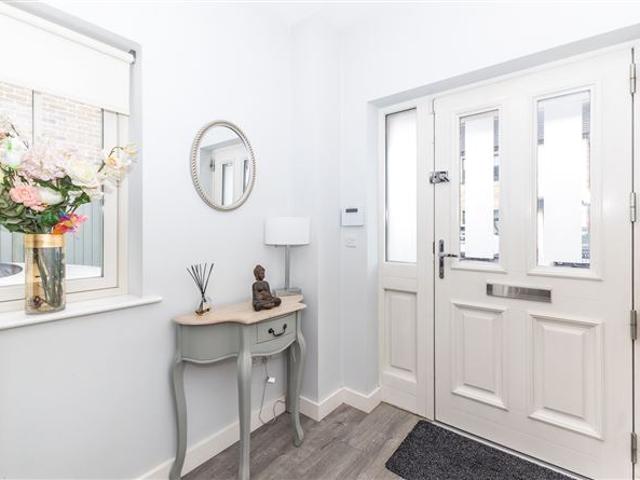 5 The Drive, St. Marnocks Bay, Portmarnock, County Dublin Noel Kelly Auctioneers Ltd 4854 MyHome. Ie Residential