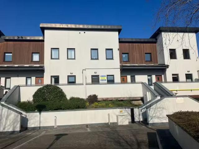 5 The Square, Buttery Court, Market Square, Mallow, Co. Cork.