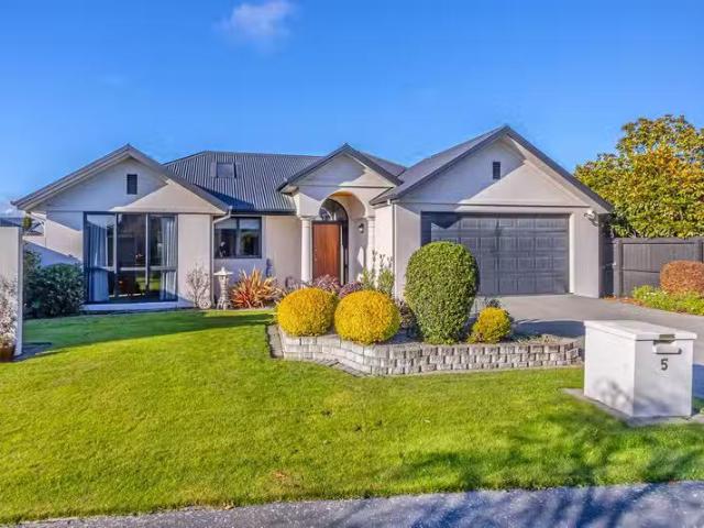 5 The Stables, Halswell, NZ 8025 House for Sale