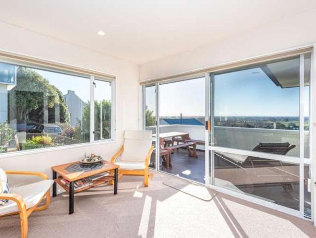 5 Uldale Place, Westmorland, Christchurch City