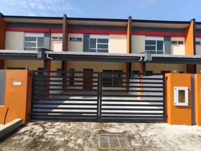 5 Units Double Storey Intermediate at Taman Palma Indah Matang For Sal