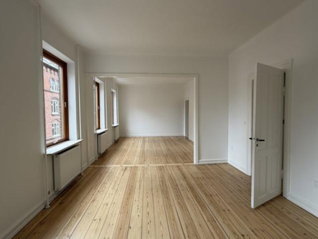 5 værelses lejlighed Hans Tausens Gade, 5000 Odense C
