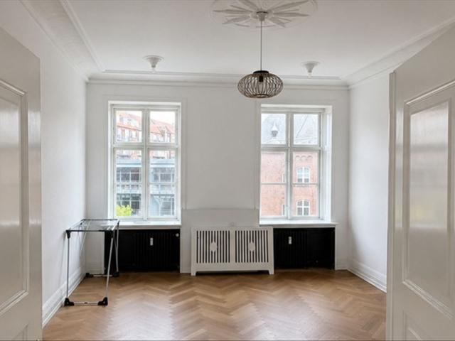 5 værelses lejlighed i Århus C