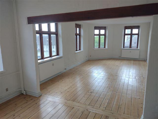 5 værelses lejlighed på 122 m²