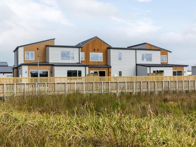 5 Victor Way