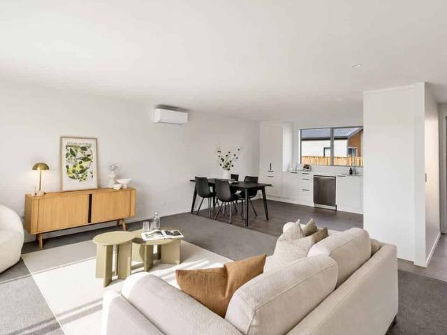5 Victor Way