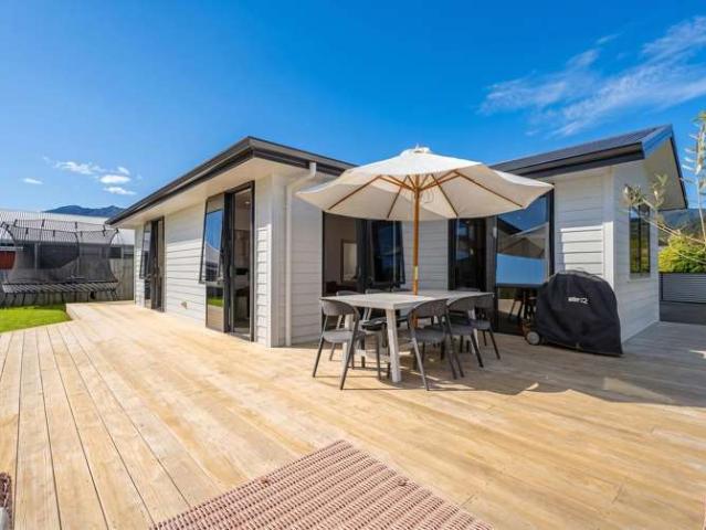5 Victoria Street, Coromandel, Thames Coromandel
