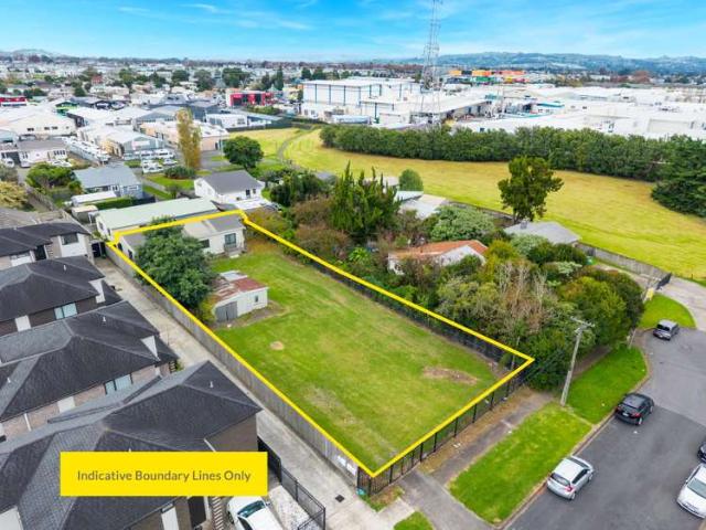 5 Waiari Road, Conifer Grove, Papakura