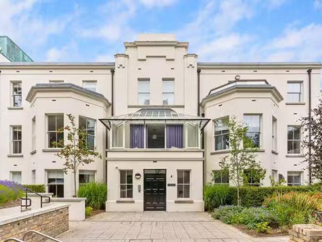 5 Westfield, Edward Square, Donnybrook, Dublin 4, D04H6P6 is f.