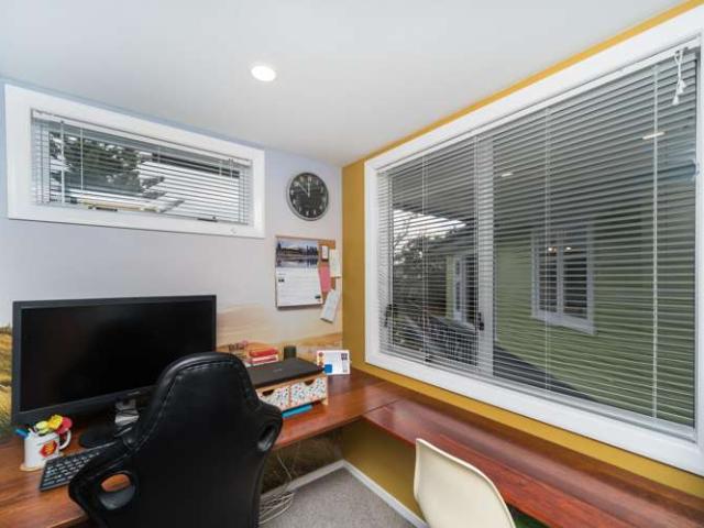 5 Woburn Place, Takaro, Palmerston North City