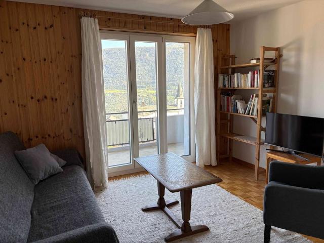 5 Zimmer, 77 m², 2. Stock