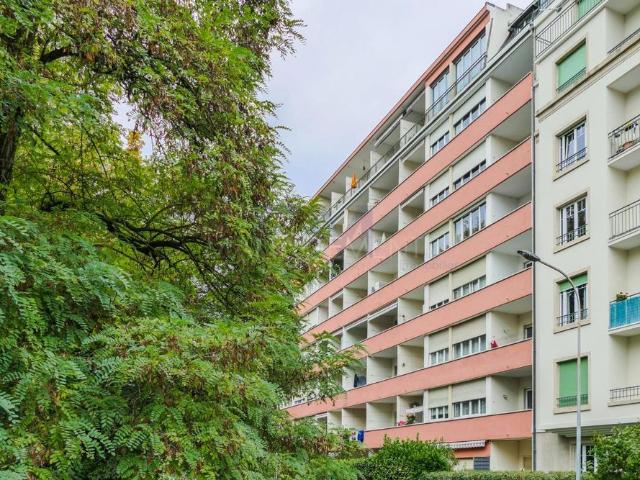5 Zimmer, 74 m², 2. Stock