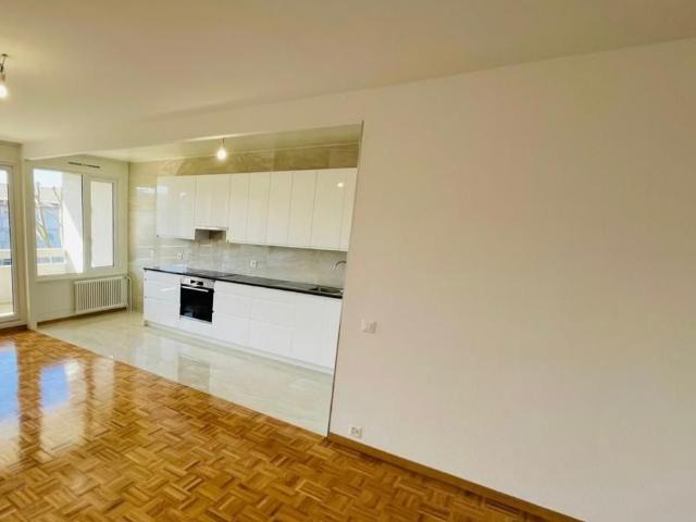 5 Zimmer, 75 m², 2. Stock