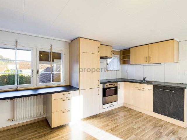 5 Zimmer, 80 m², 2. Stock