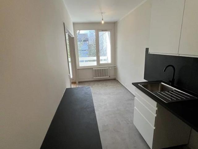 5 Zimmer, 84 m², 1. Stock