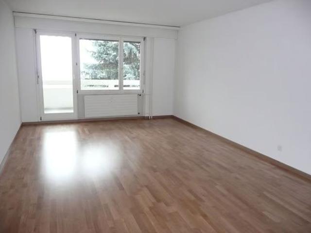 5 Zimmer, 94 m², 2. Stock
