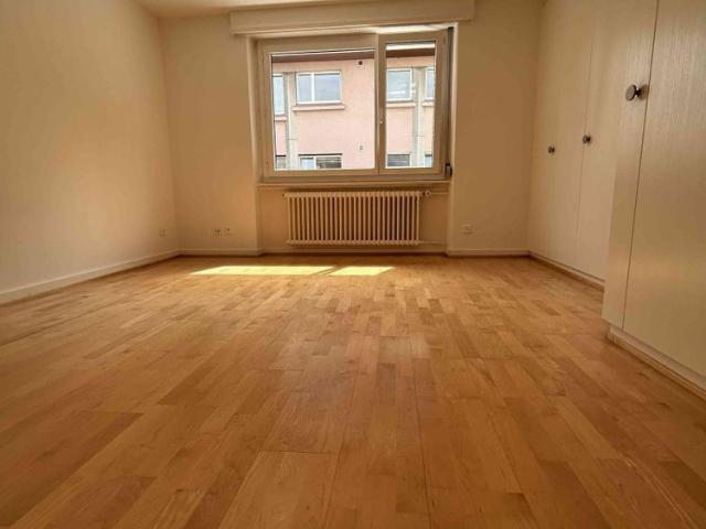 5 Zimmer, 94 m², 2. Stock