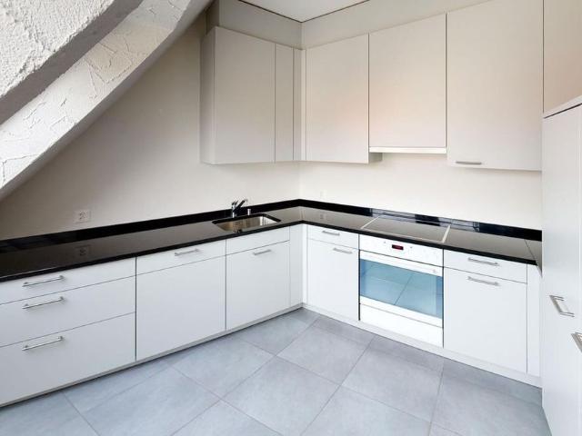 5 Zimmer, 102 m², 4. Stock