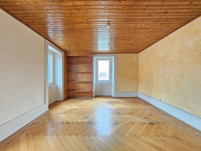 5 Zimmer, 110 m², 4. Stock