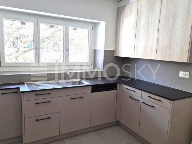 5 Zimmer, 120 m², 1. Stock