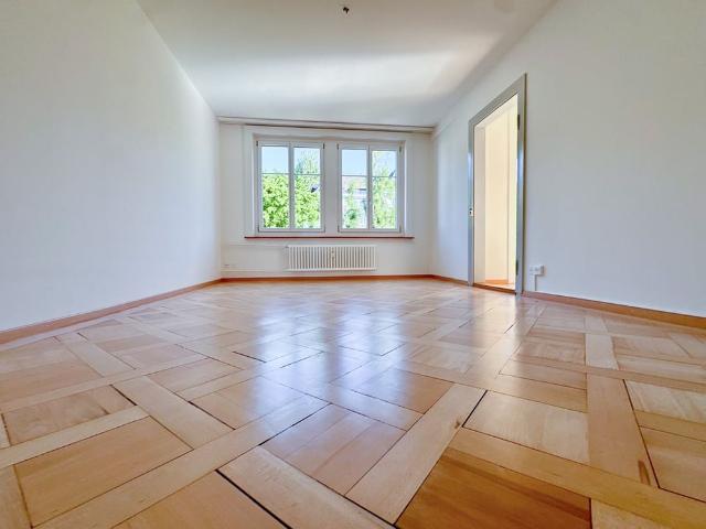 5 Zimmer, 125 m², 2. Stock