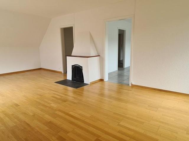 5 Zimmer, 132 m², 2. Stock