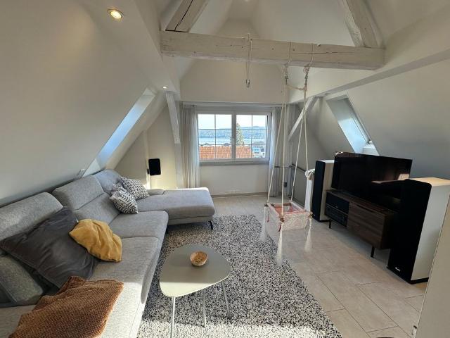 5 Zimmer, 136 m², 1. Stock