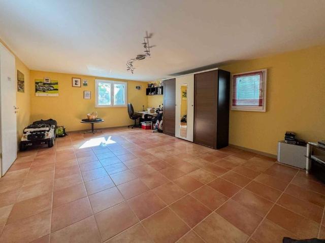5 Zimmer, 140 m²