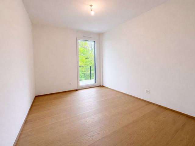 5 Zimmer, 140 m², 1. Stock