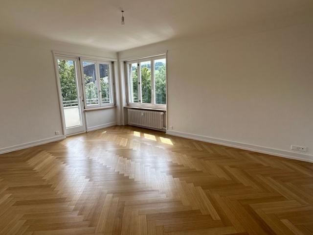 5 Zimmer, 140 m², 1. Stock