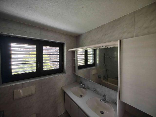 5 Zimmer, 140 m², EG
