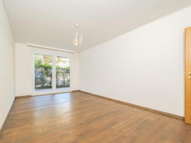 5 Zimmer, 149 m², 1. Stock