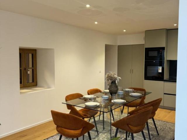 5 Zimmer, 162 m²