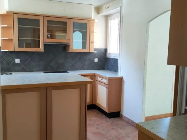 5 Zimmer, 203 m²