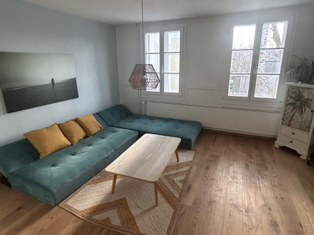 5 ZIMMER HAUS IN UEBERSTORF FR, MÖBLIERT, TEMPORÄR