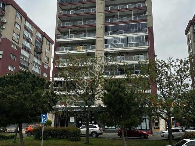 5.ziyam Sitesi Cadde Konum Ve Cephe Merkezi 3+1 Satılık Daire