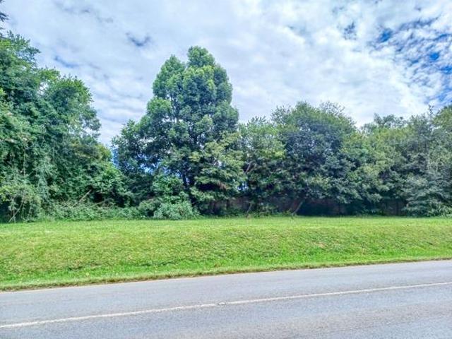 5 167 m² Land available in Hilton