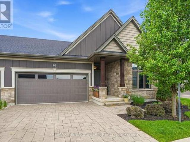 5 180 Port Robinson Road, Pelham Fonthill, ON, L0S 1E6 townhouse for sale | Listing ID X13695 | Royal LePage
