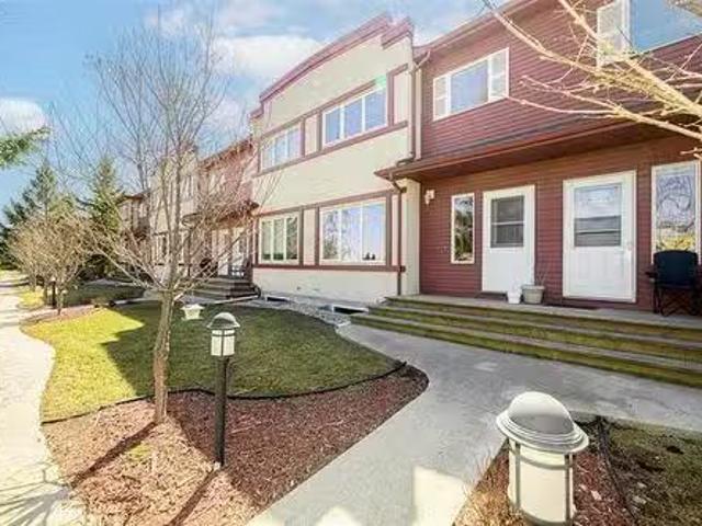 5 1010 Wilkes Ave, Winnipeg, MB, R3P 2S4 townhouse for sale.