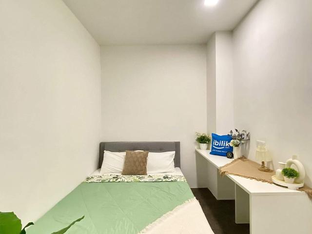 ‍♂️ 5–10 Mins to Work! Room Near Industrial Area & Hospitals