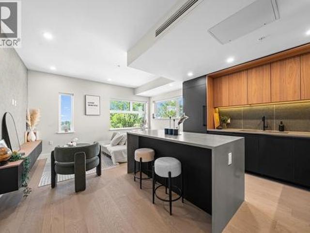 5 128 Woodstock Avenue W, Vancouver, BC, V5Y 0P4 townhouse for sale | Listing ID R3142 | Royal LePage