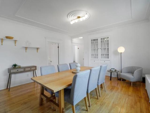 5 1/2 Montréal 3 500 $/mois