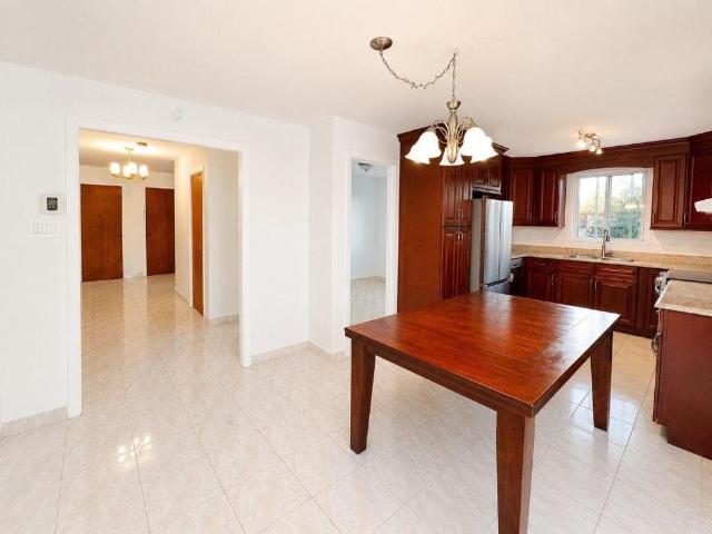 5 1/2 à proximité du parc Girouard