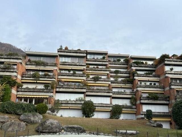 5 1/2 Zimmer Duplex mit Schwimmbad 5.5 Zimmer Wohnung mit Pool